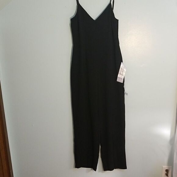 Dress the Population,  black jumper,spaghetti strap, straight leg. Size XL. NWT. - Picture 1 of 6
